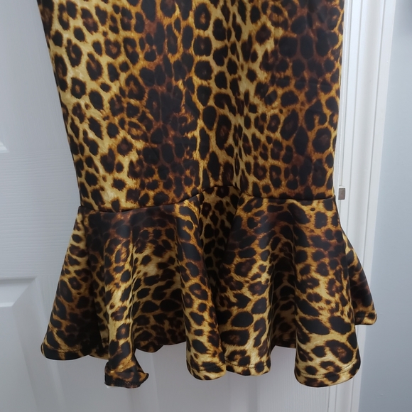 💥Black Top Leopard Bottom Mermaid Dress - Picture 6 of 7